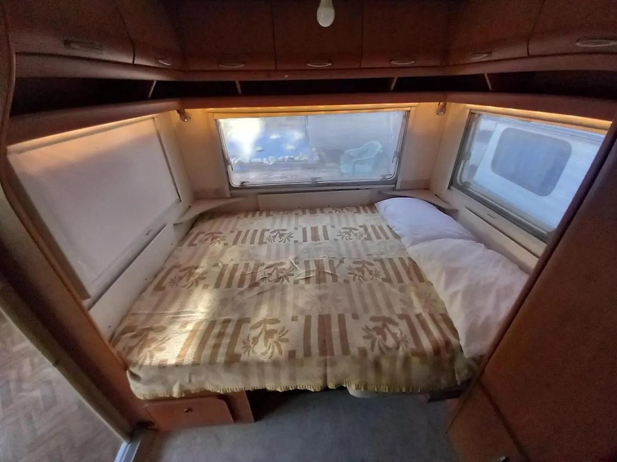 Guest house Room In Cabin - Caravan Near The Sea 6 Ugljan