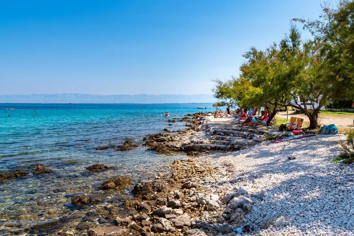 Room In Cabin - Caravan Near The Sea 6 Ugljan Croatia
