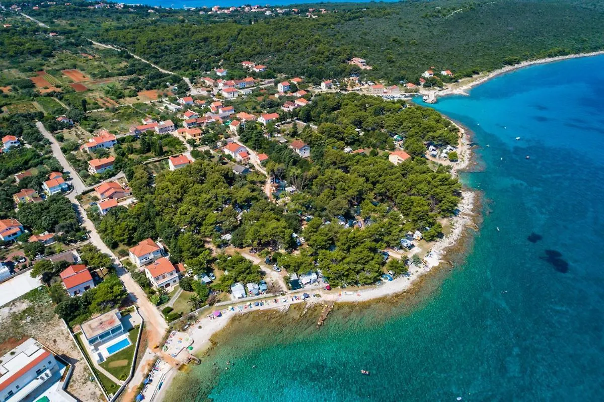 Guest house Room In Cabin - Caravan Near The Sea 6 Ugljan Croatia